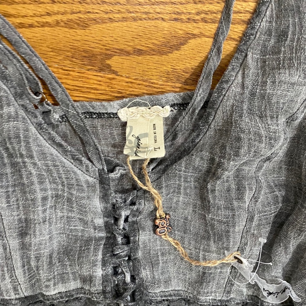 New boutique duster